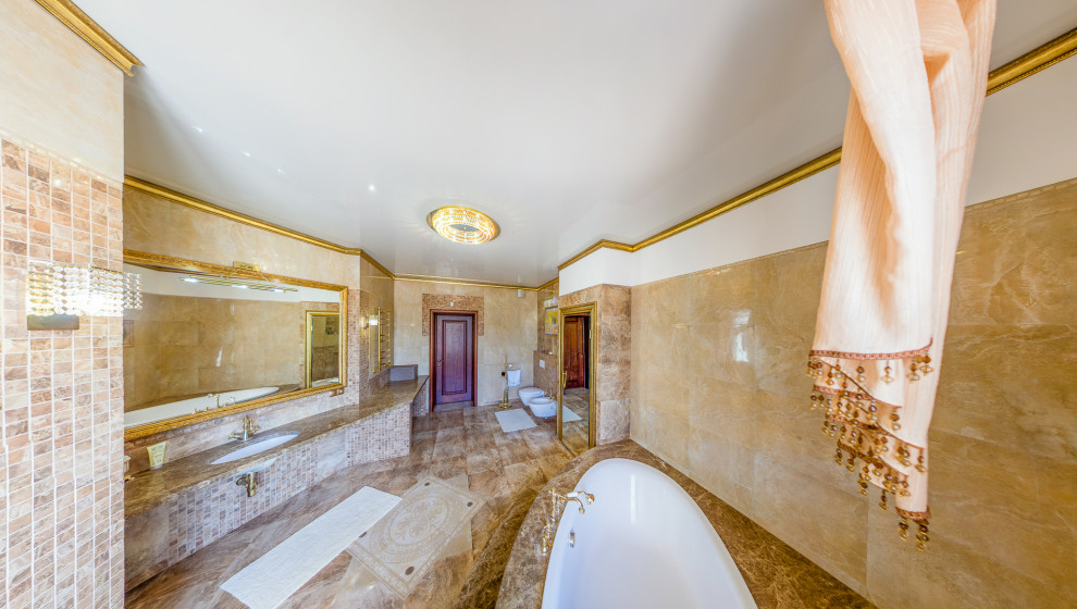 дом на берегу Волги