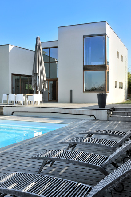 Maison individuelle 204 m2 modern-house-exterior