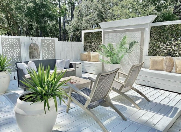 Outdoor Living Spaces