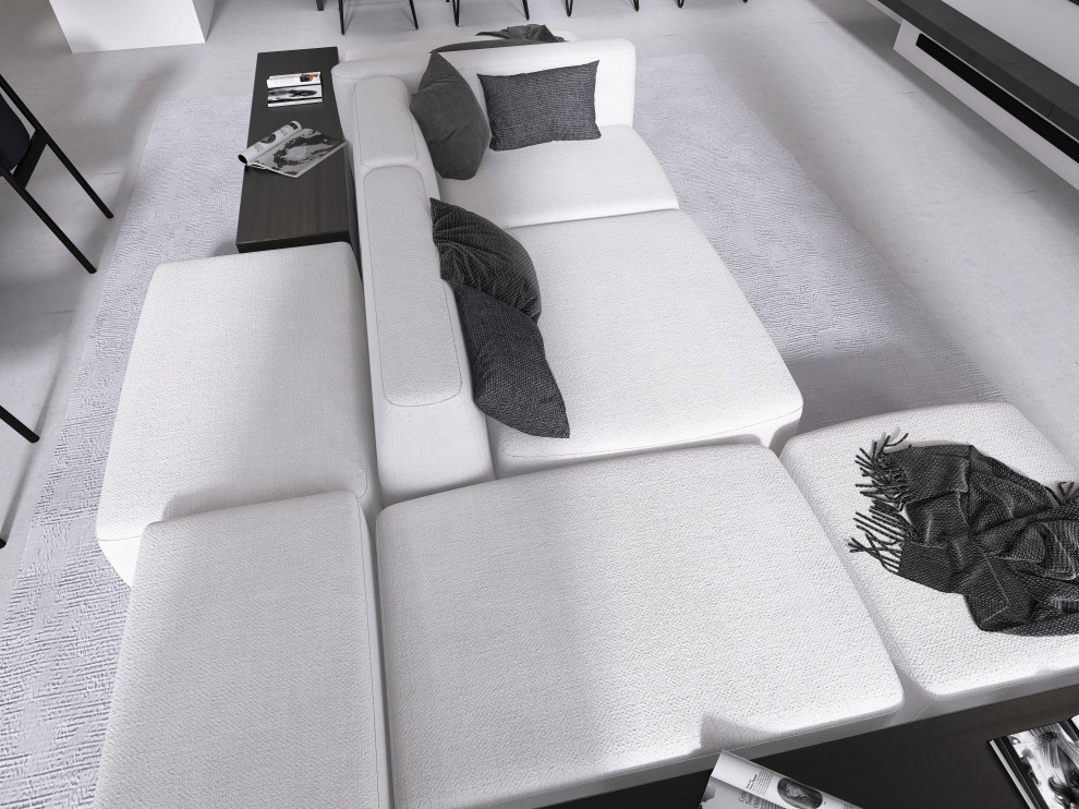 Один из наших проектов с панорамными окнами 140 м2