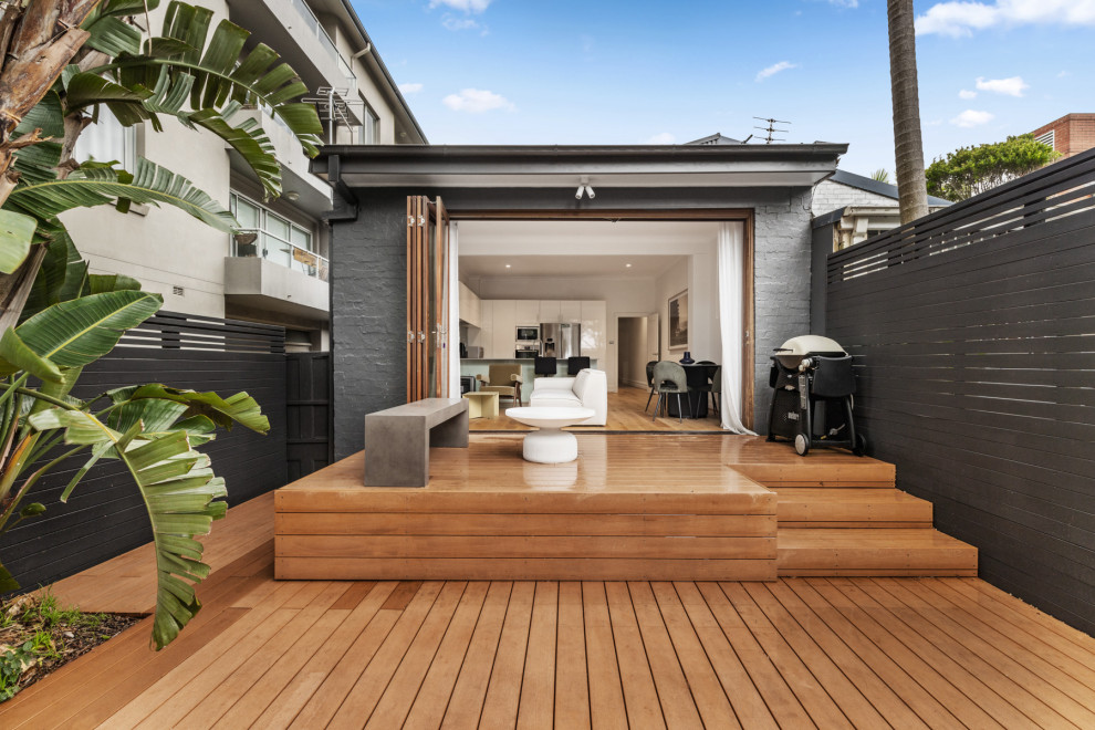 Bondi Beach, NSW Modern Deck