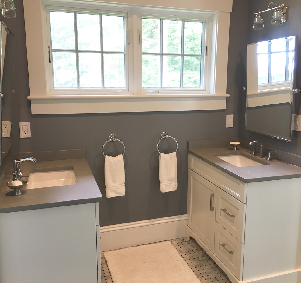 Inspiration for a transitional home design remodel in Boston