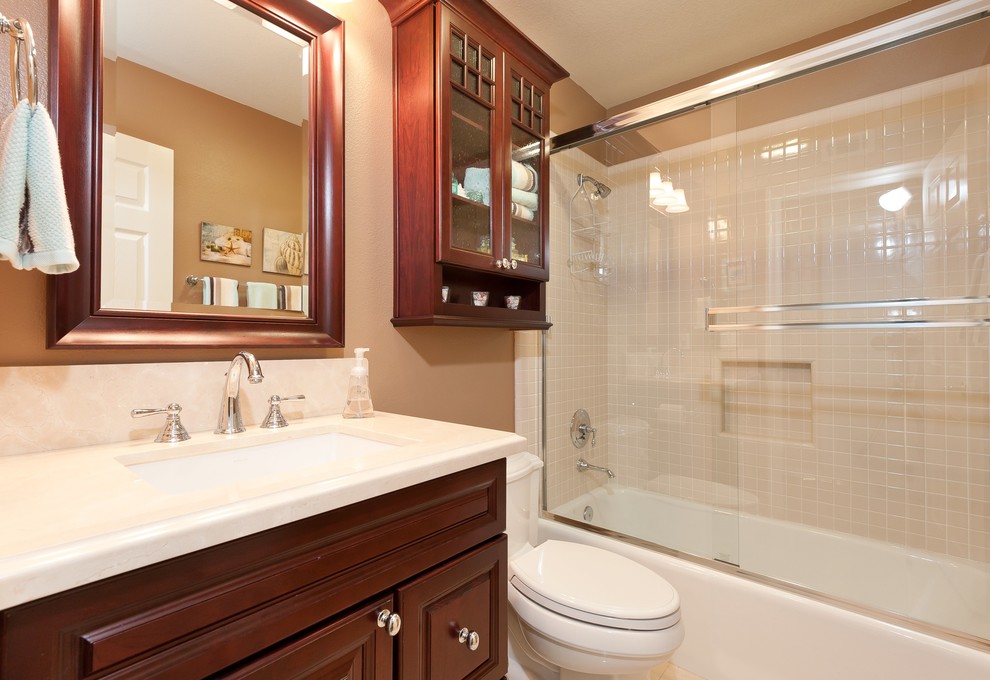 Inspiration for a transitional bathroom remodel in Orange County