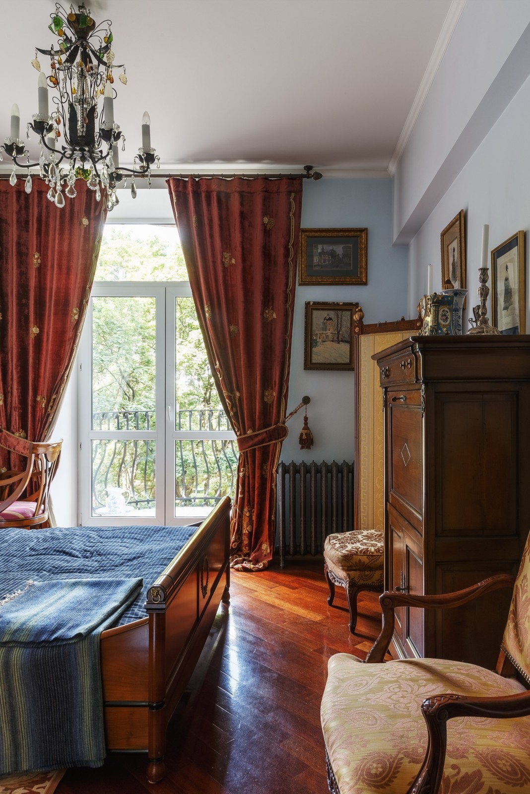 Классический интерьер - спальня