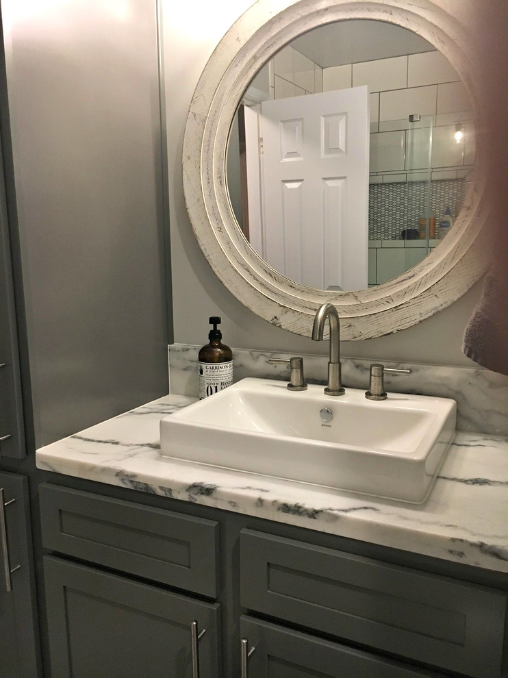 Home design - transitional home design idea