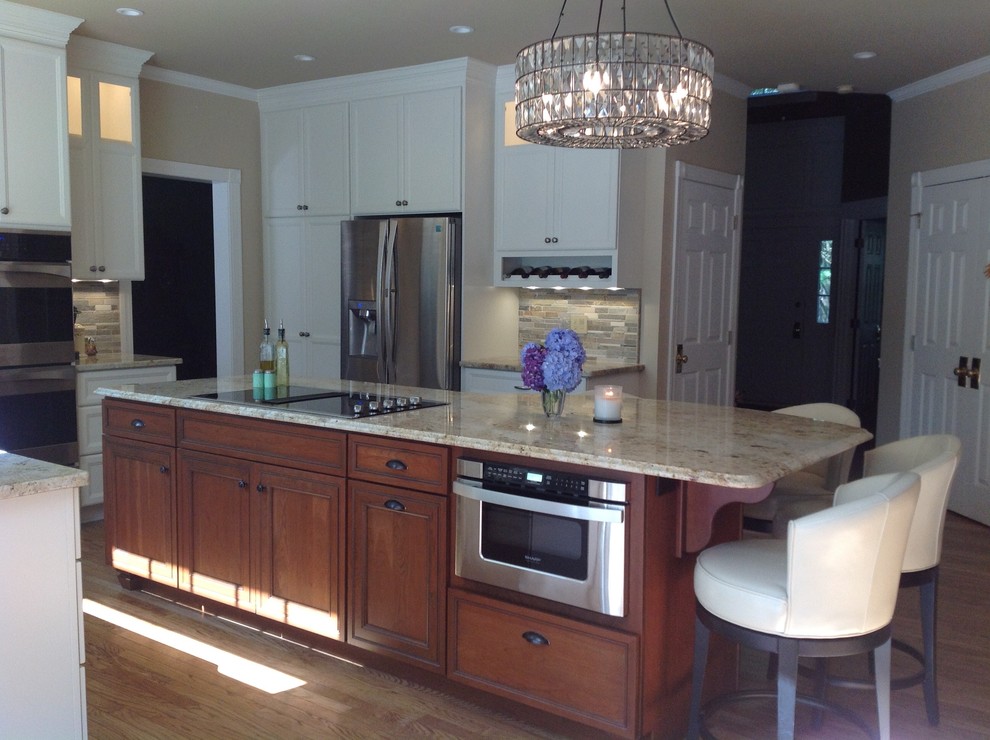 Kitchen - kitchen idea in Boston