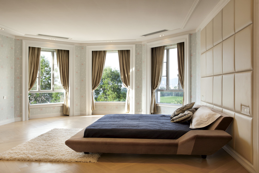 This is an example of a contemporary bedroom in Hong Kong.