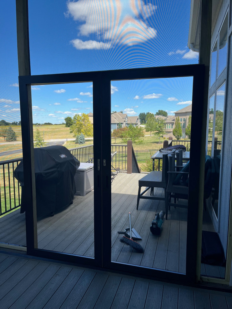 Screen Porch System in Parkville, MO