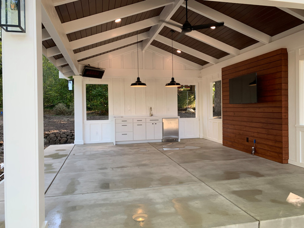 Glendora - Pavilion