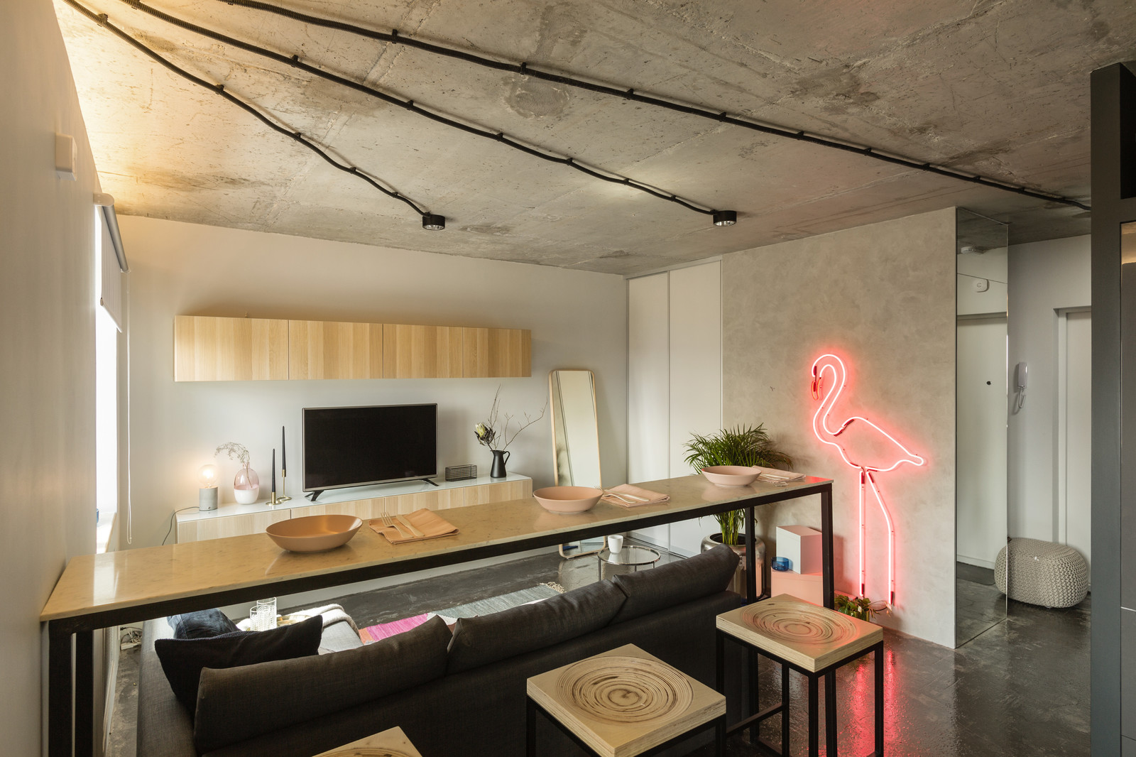 Студия в спальном районе Санкт-Петербурга