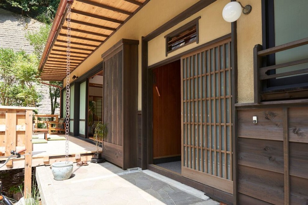 Design ideas for an asian entryway in Other.