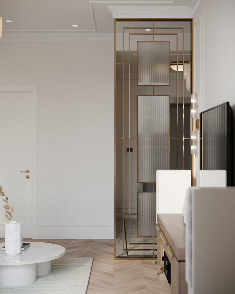 Светлая квартира с французским камином