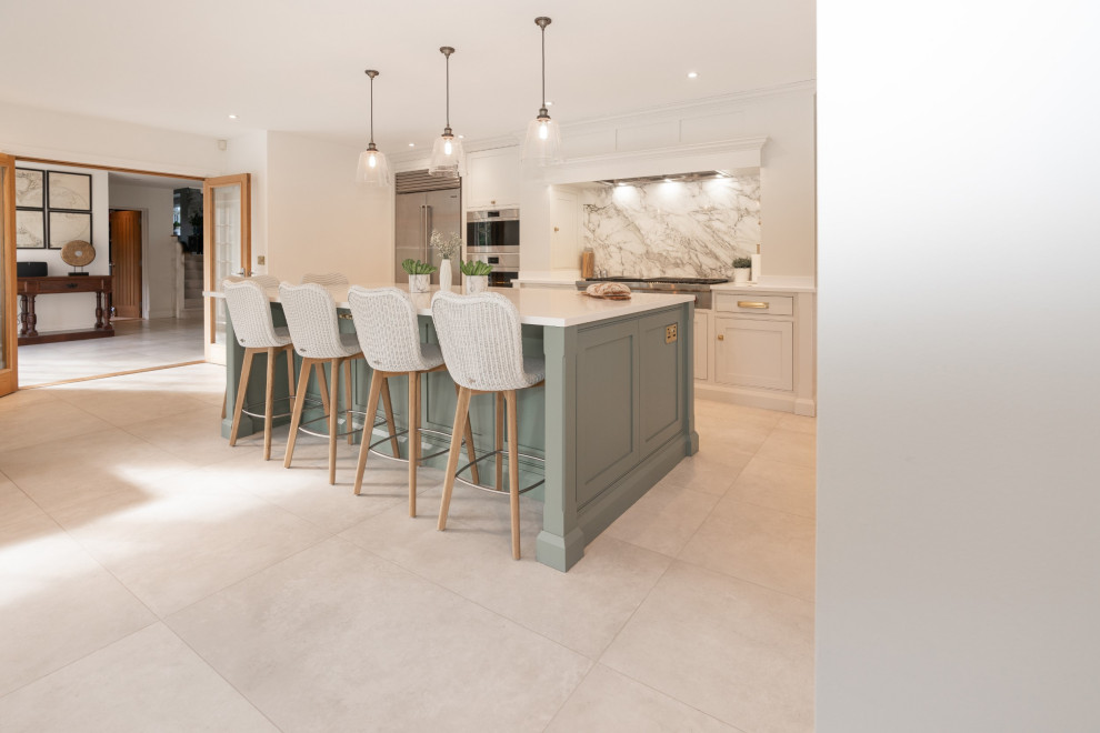 Large Family Shaker Kitchen with SubZero & Wolf Appliances