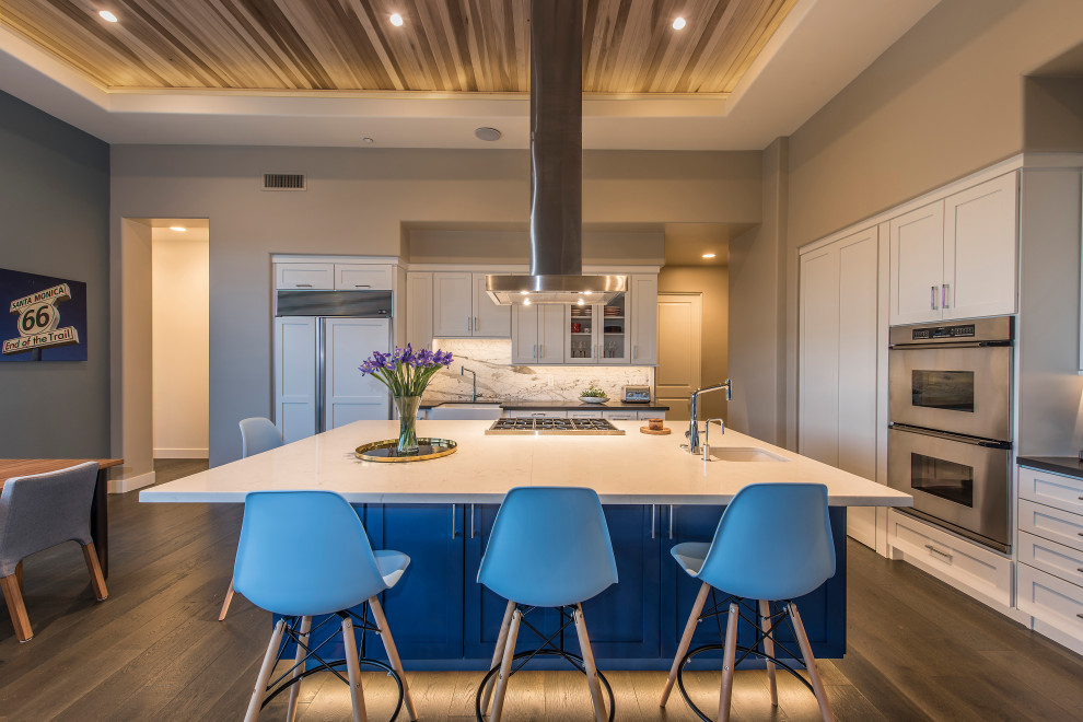 Inspiration for a transitional kitchen remodel in Phoenix
