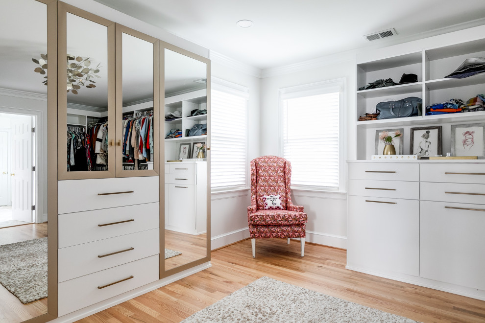 Closet - contemporary closet idea in Richmond