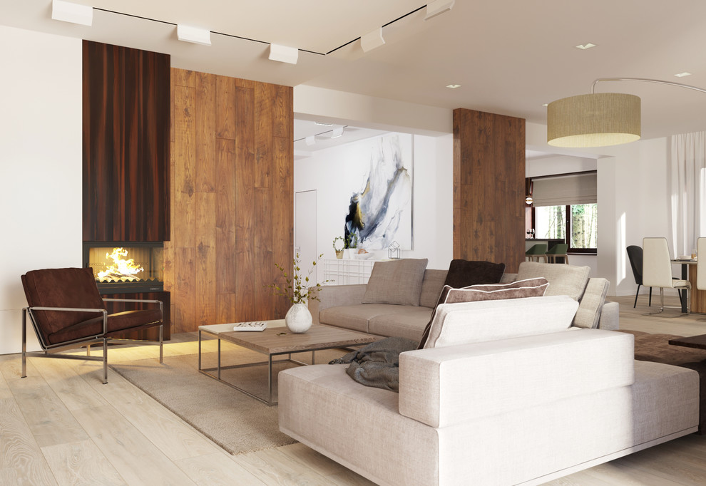 Большой дом в лесу