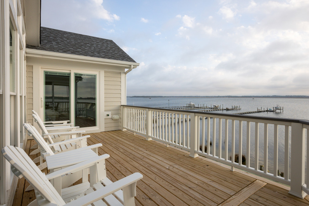 Sunny Luxury Waterfront Custom Home Build