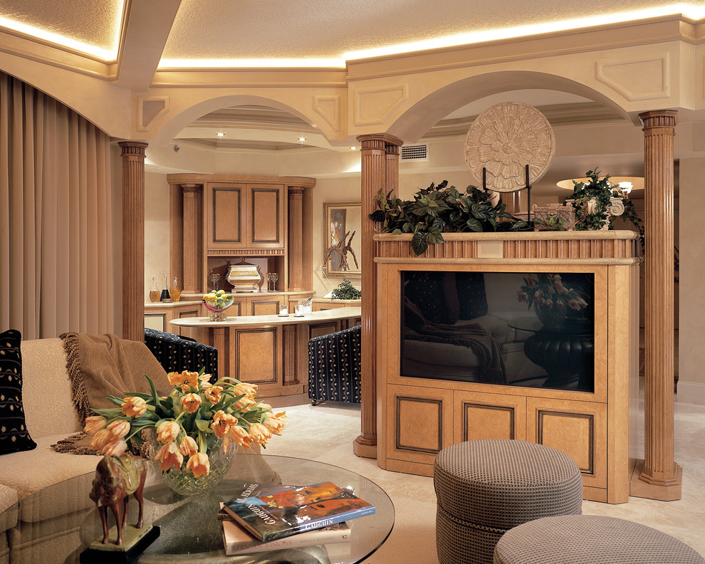 Example of a transitional home design design in Miami