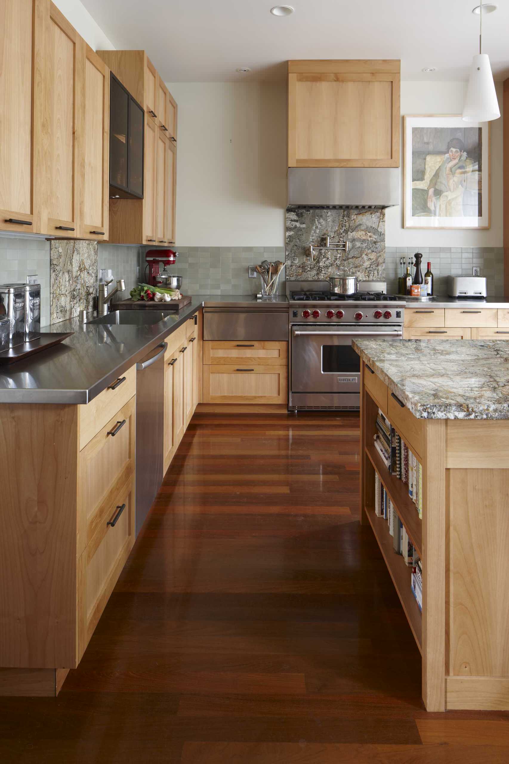 5 Tips for Mixing Kitchen Countertop Materials, image size:1706x2560