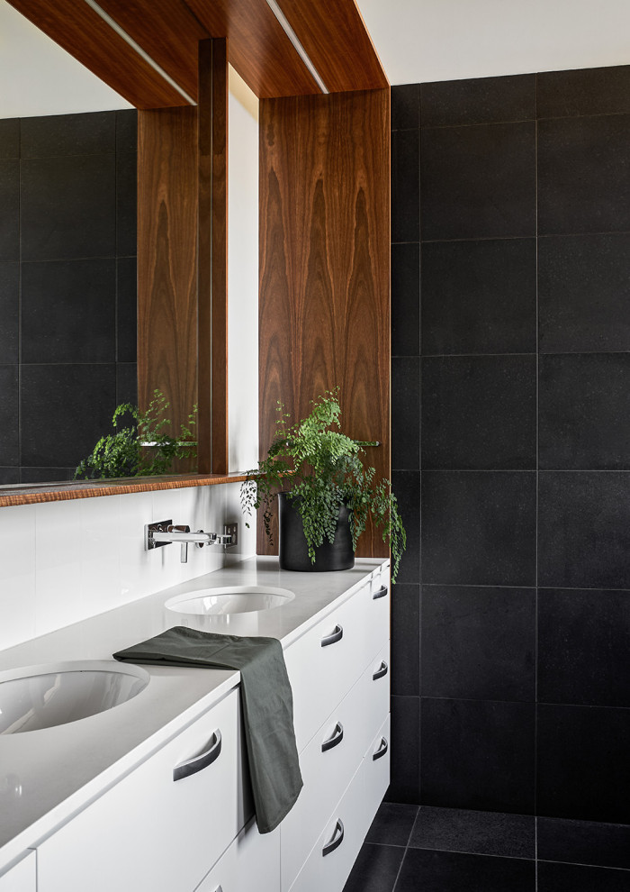 Bunratty House Bathroom Brisbane by Alexandra Buchanan Architecture Houzz