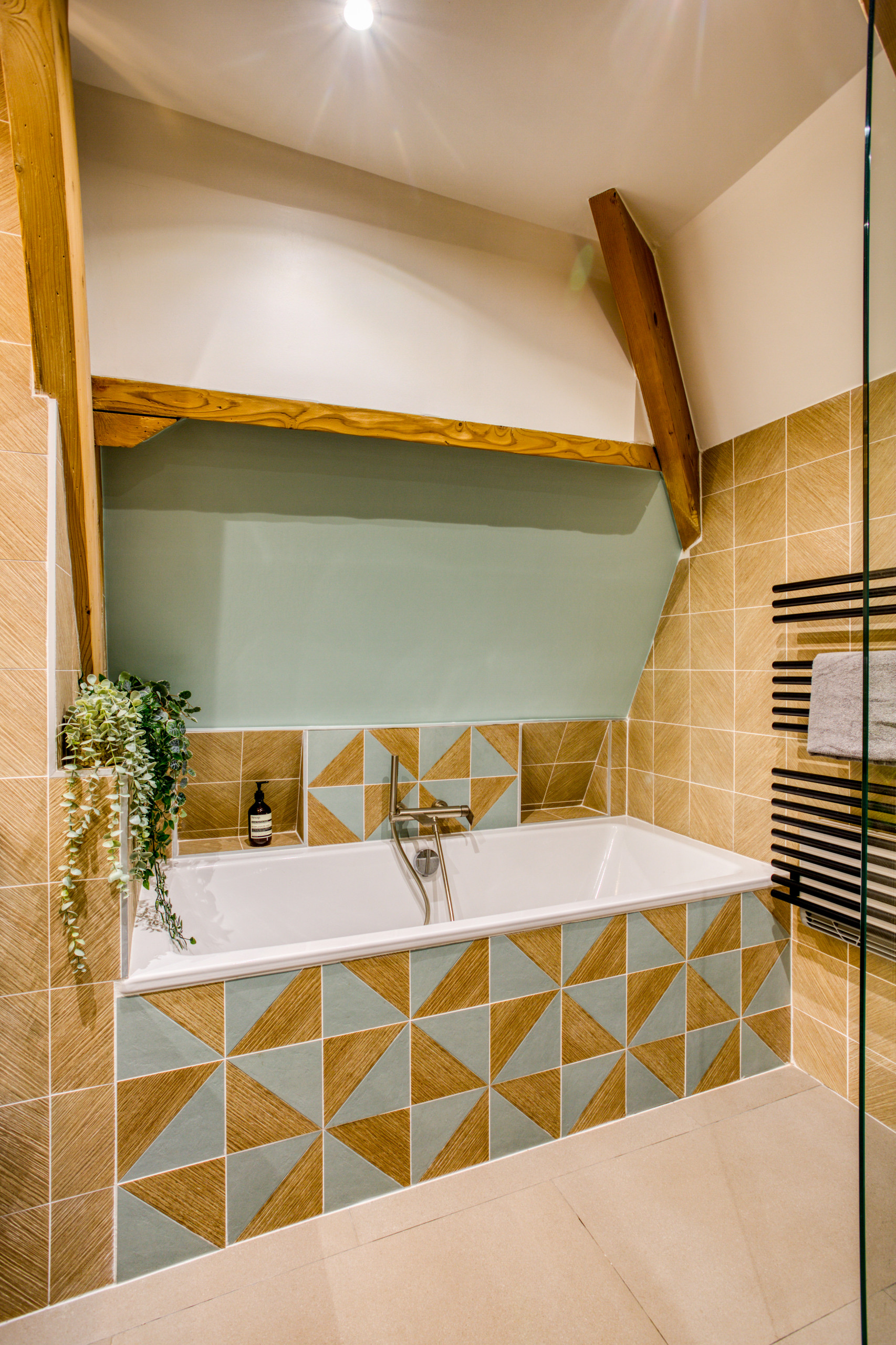 "Saint Rémy" rénovation d'une salle de bain esprit nature (en cours)