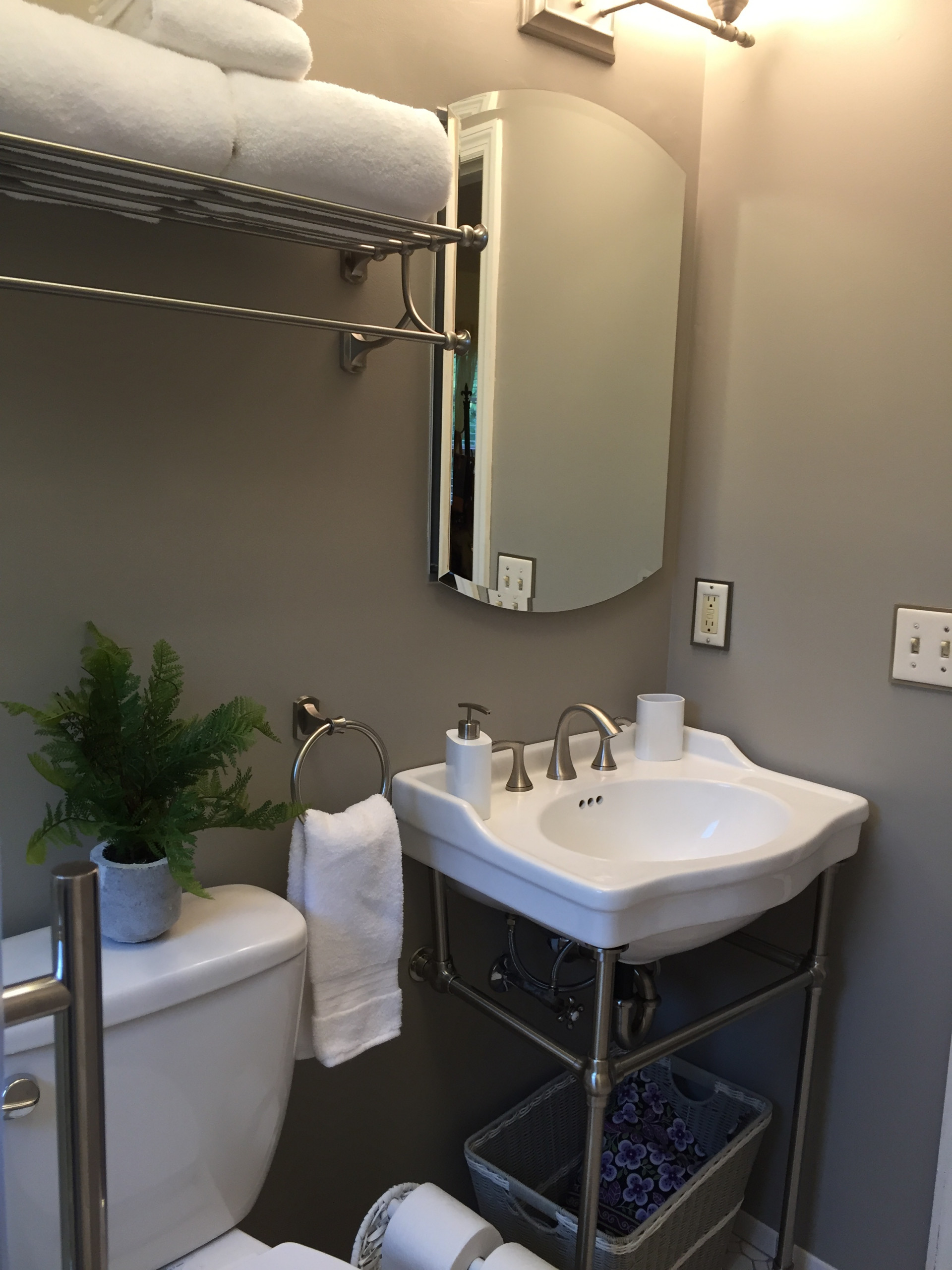 Hexagonal Bath