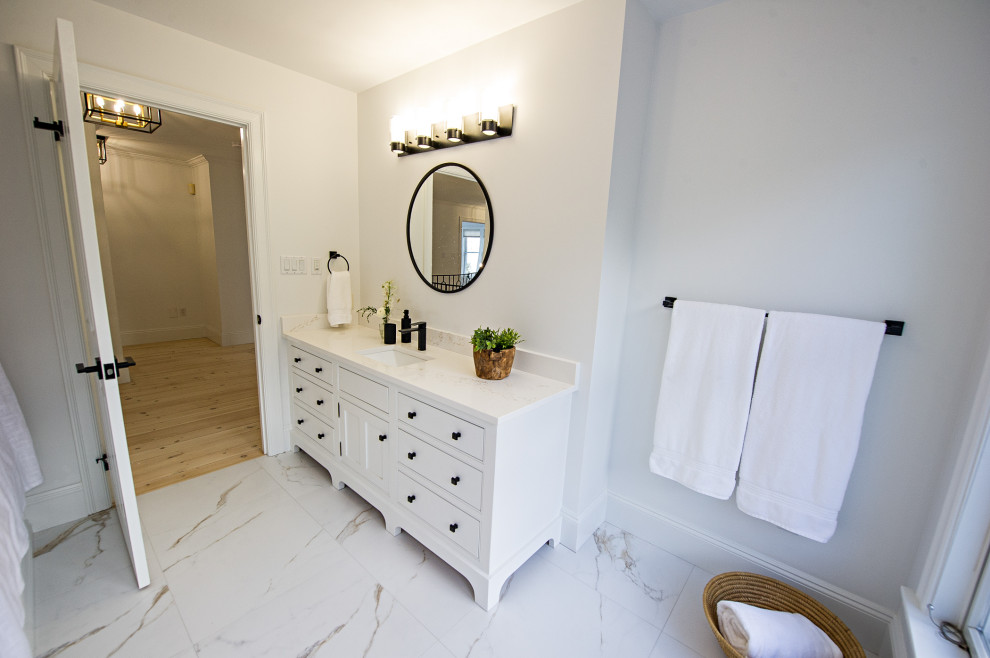 Guest and Kids Bathroom Remodel, Bright Modern Bay of Fundy, Nova