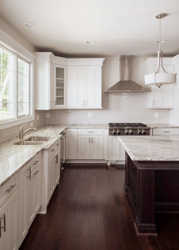 Example of a transitional kitchen design in DC Metro