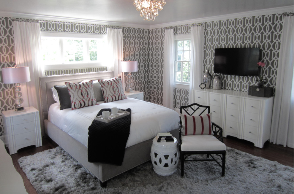 Home design - transitional home design idea in New York