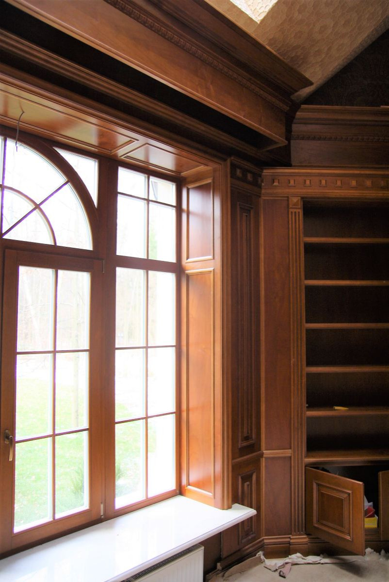 Отделка стен дома деревом