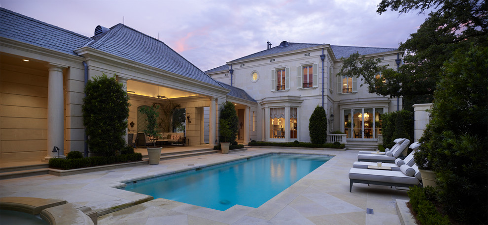 Example of a classic pool design in New Orleans