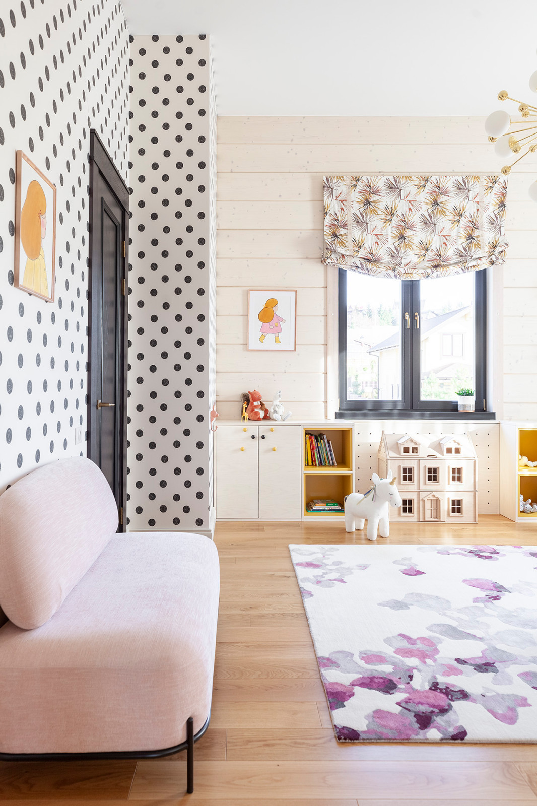 Дом дизайнера Анастасии Каменских, 320 м²