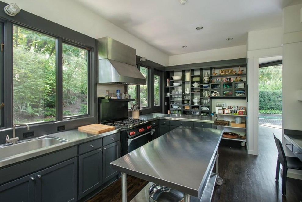 Inspiration for a transitional kitchen remodel in DC Metro