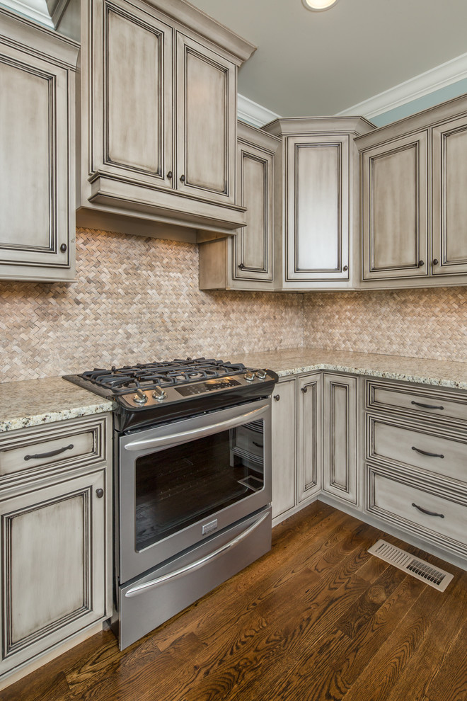 Kitchen - craftsman kitchen idea