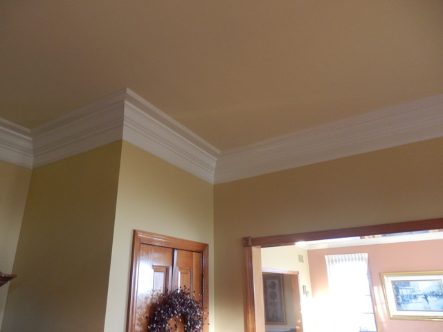 Custom Crown Molding american-craftsman-eingang
