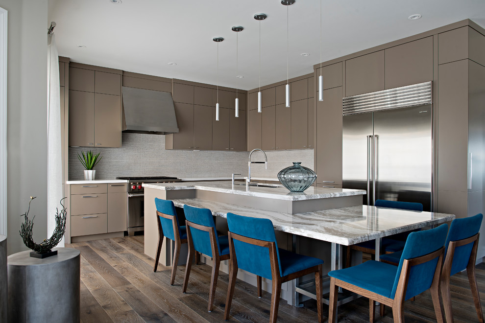 Photo of a mid-sized contemporary l-shaped kitchen in Toronto with flat-panel cabinets, brown cabinets, quartz benchtops, grey splashback, porcelain splashback, stainless steel appliances, with island, brown floor, multi-coloured benchtop, an undermount sink and dark hardwood floors.