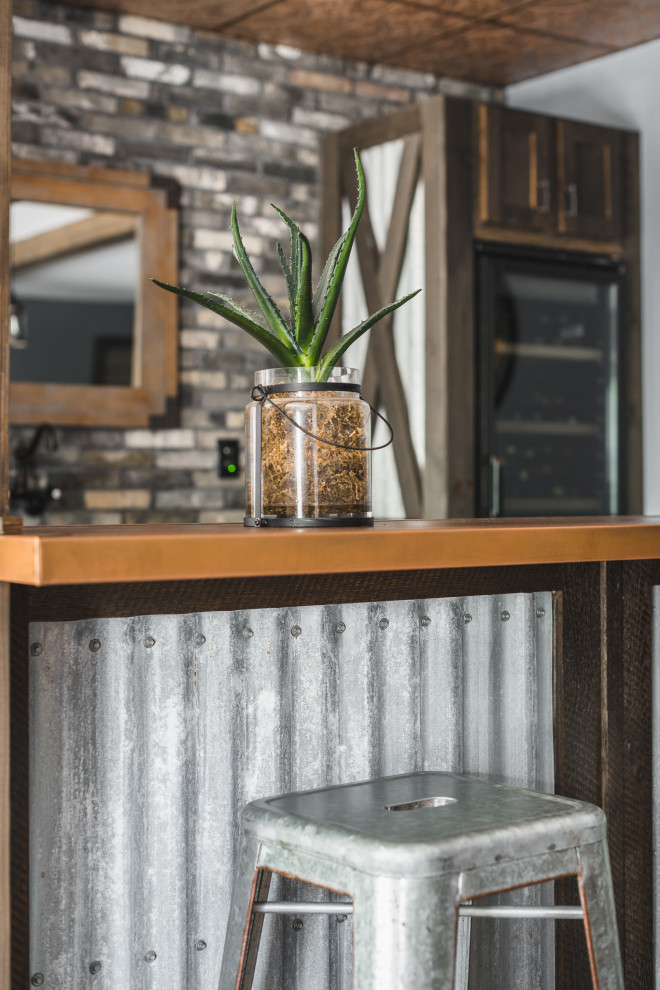 Home design - rustic home design idea in Charlotte