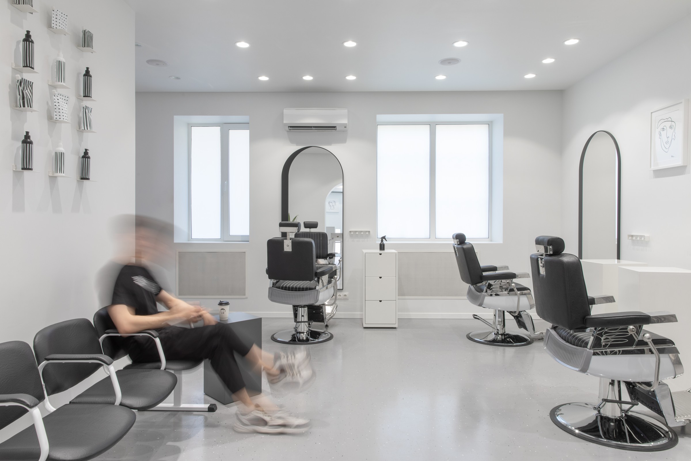 Marnie стрижки и кофе