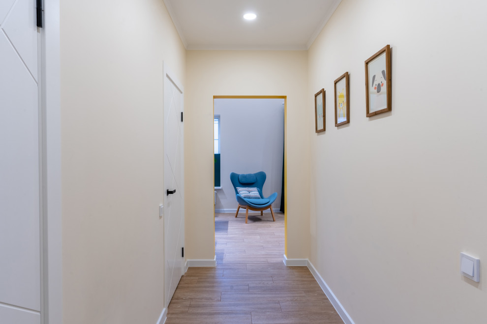 Яркий дом для молодой семьи