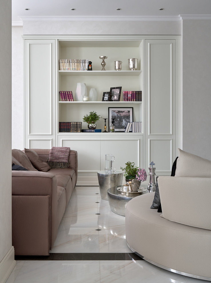 Большой загородный дом