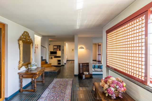 Villa sull'Oglio modern-entry