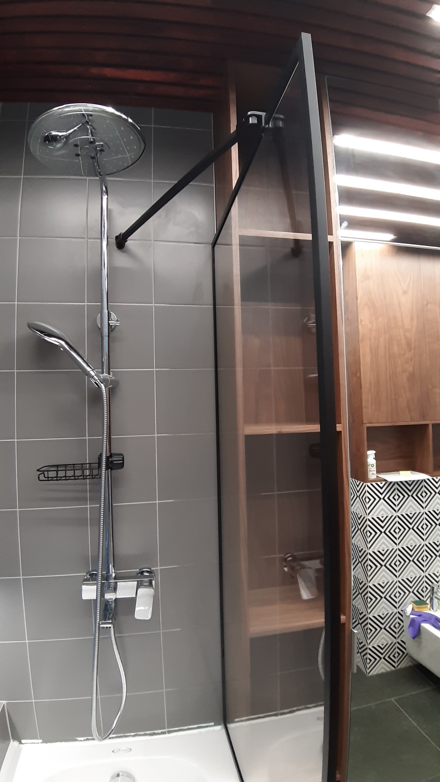 Шторка для душа в стиле лофт