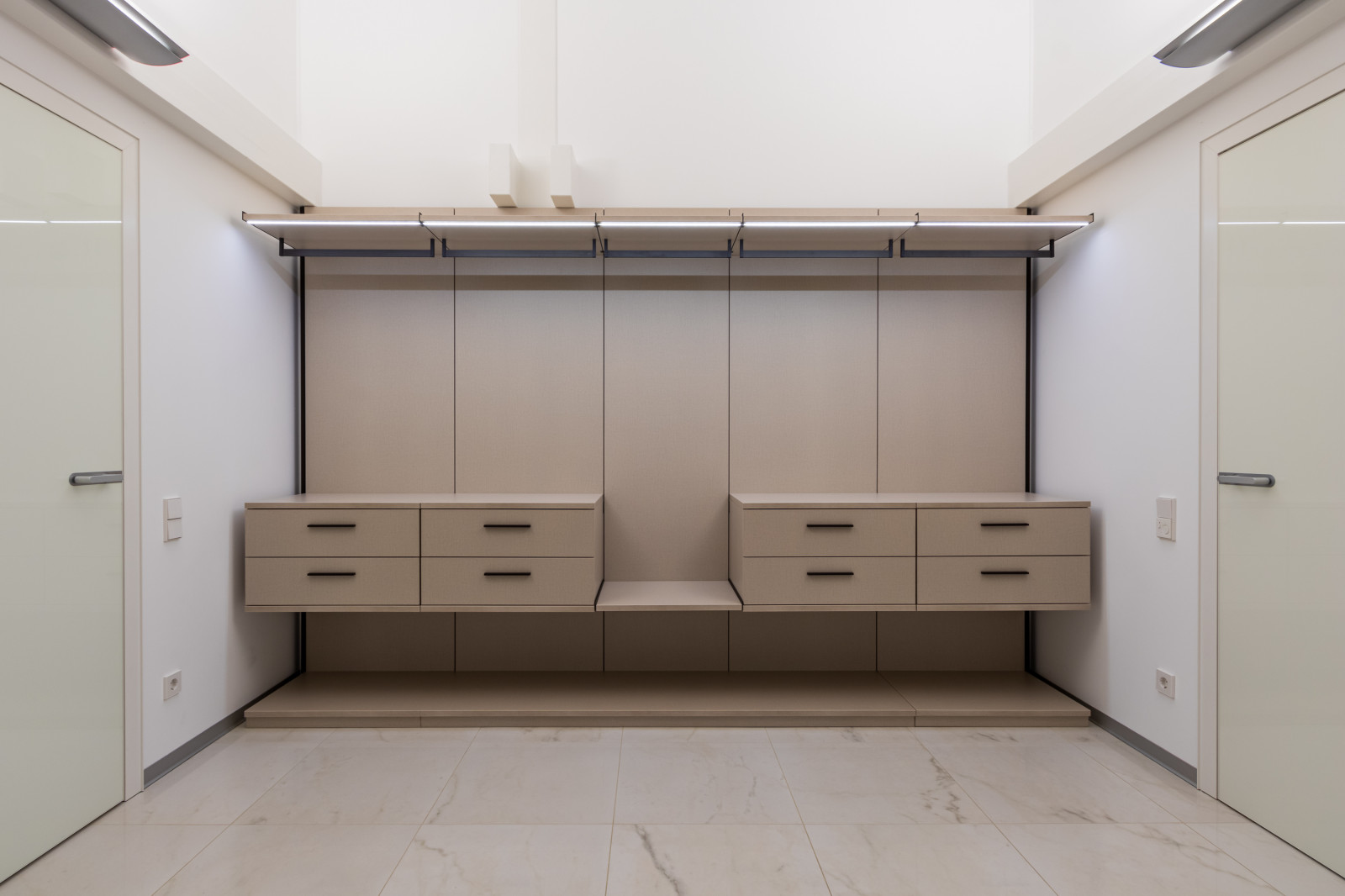 Гардеробная APPERIA raumplus на мансарде