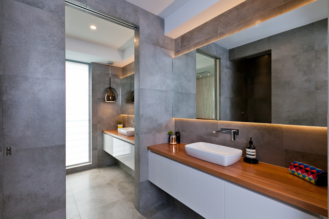 Real Estate and Interiors  Contemporary  Bathroom  Perth  by JJSmith Photography