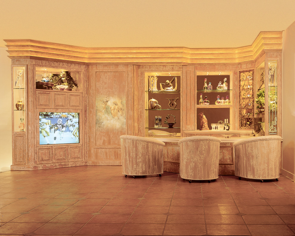 Inspiration for a transitional home design remodel in Miami