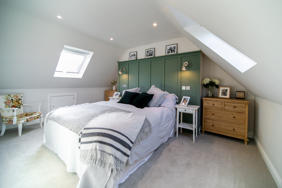 Design ideas for a transitional bedroom in Hampshire.