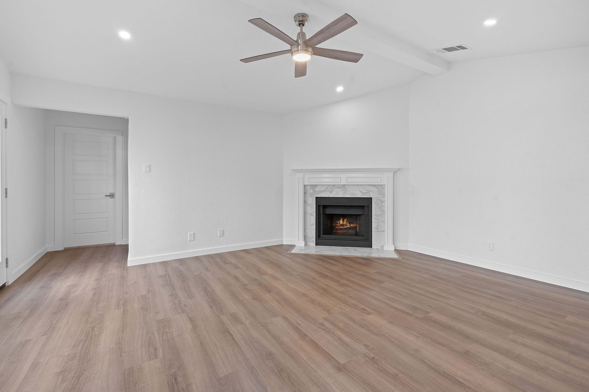 Lakeway Cozy Cottage