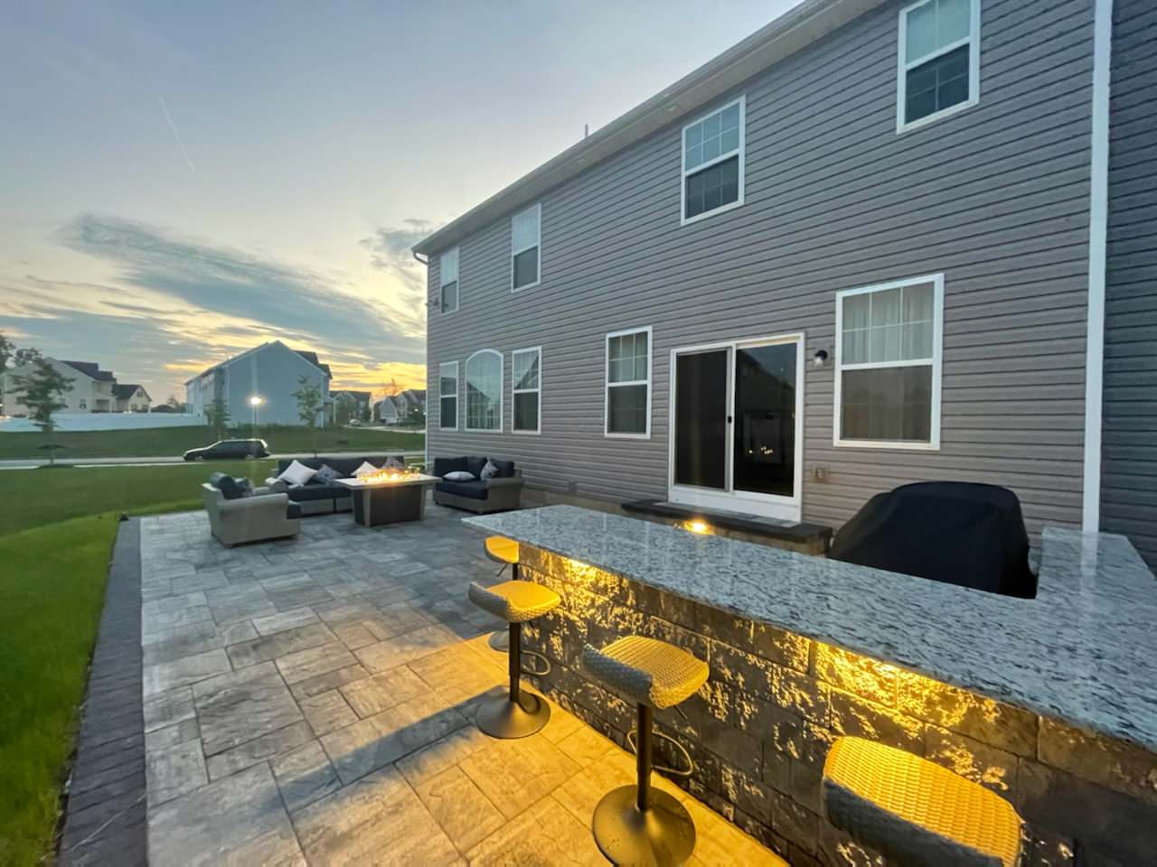 Cambridge Limestone Quarry Blend Patio/Outdoor BBQ area