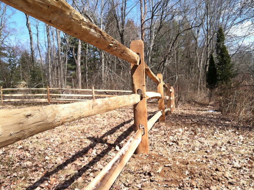 Inspiration for a rustic home design remodel in Boston