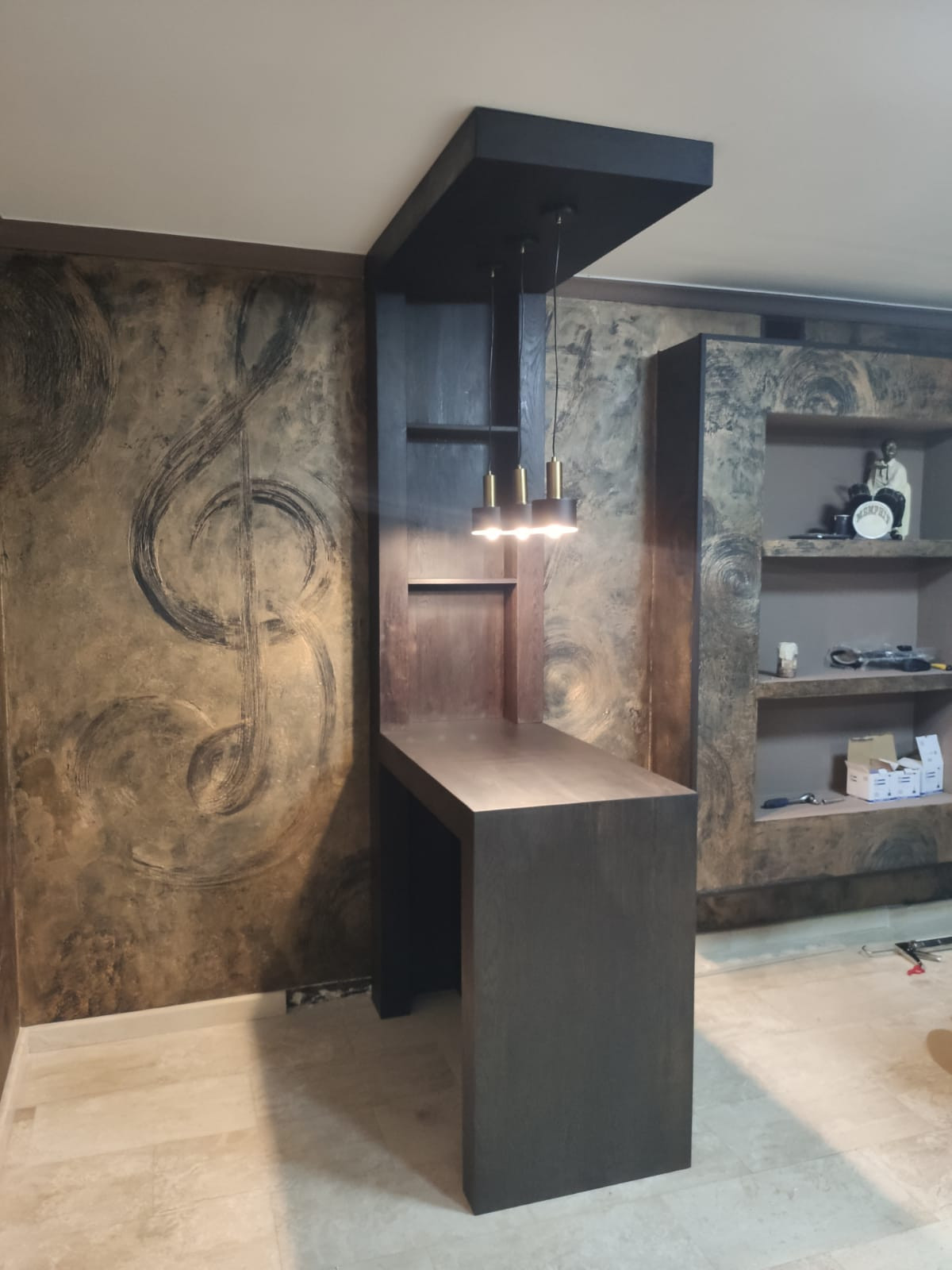 барный стол из массива